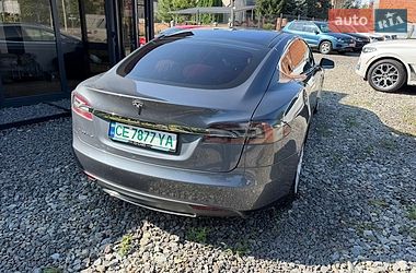 Лифтбек Tesla Model S 2014 в Черновцах