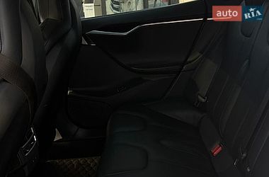 Ліфтбек Tesla Model S 2016 в Львові фото 18 Ліфтбек Tesla Model S 2016 в Львові