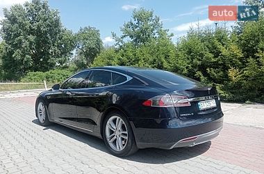 Ліфтбек Tesla Model S 2013 в Шепетівці фото 47 Ліфтбек Tesla Model S 2013 в Шепетівці