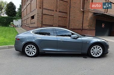 Лифтбек Tesla Model S 2014 в Днепре фото 3 Лифтбек Tesla Model S 2014 в Днепре