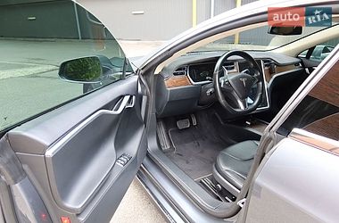 Лифтбек Tesla Model S 2014 в Днепре фото 16 Лифтбек Tesla Model S 2014 в Днепре