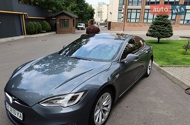 Лифтбек Tesla Model S 2014 в Днепре фото 8 Лифтбек Tesla Model S 2014 в Днепре