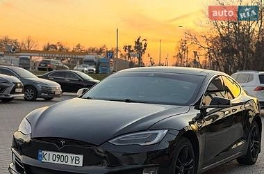 Ліфтбек Tesla Model S 2014 в Вінниці фото 3 Ліфтбек Tesla Model S 2014 в Вінниці