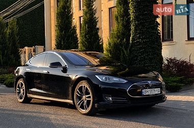 Лифтбек Tesla Model S 2013 в Одессе