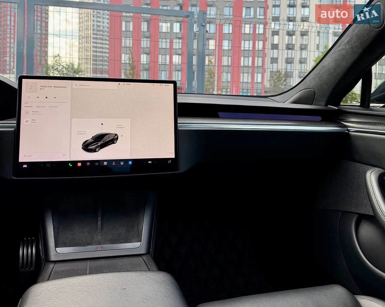 2021 Tesla Model S - мініатюра 18