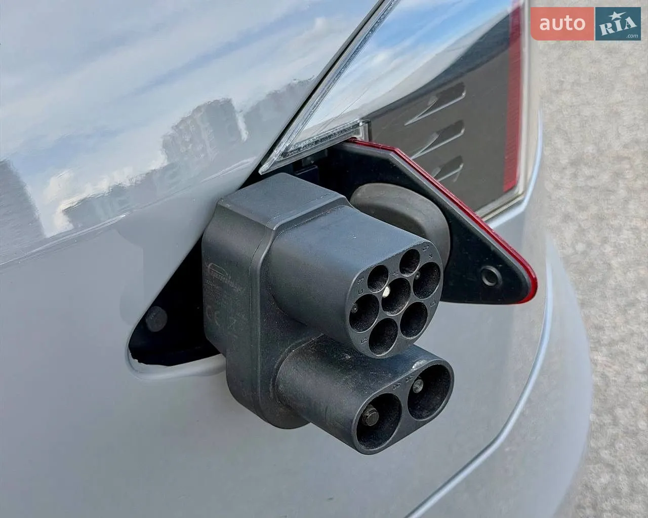 2021 Tesla Model S - мініатюра 29