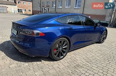 Лифтбек Tesla Model S 2020 в Радехове
