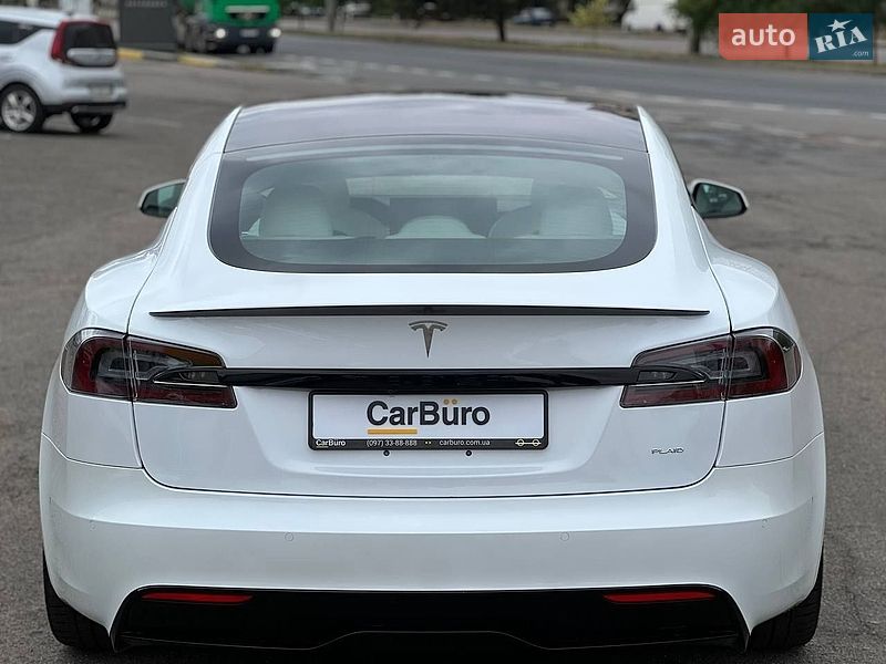 Ліфтбек Tesla Model S 2021 в Одесі фото 13 Ліфтбек Tesla Model S 2021 в Одесі