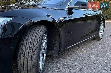 Ліфтбек Tesla Model S 2017 в Львові фото 3 Ліфтбек Tesla Model S 2017 в Львові