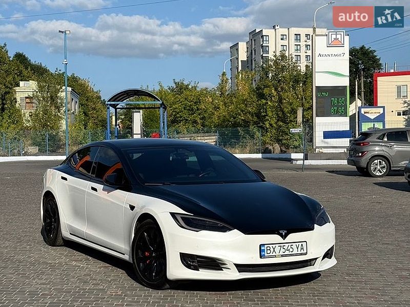 Tesla Model S 2017 Tesla Model S 2017
