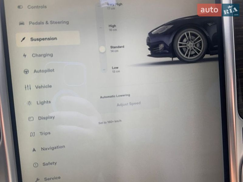 Ліфтбек Tesla Model S 2015 в Києві