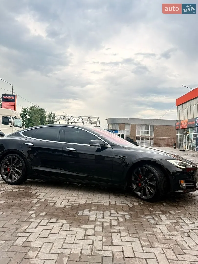 2019 Tesla Model S - мініатюра 8