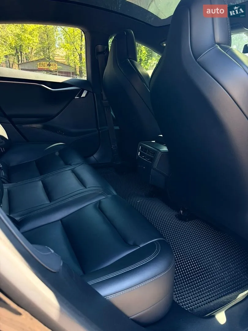 2019 Tesla Model S - мініатюра 29