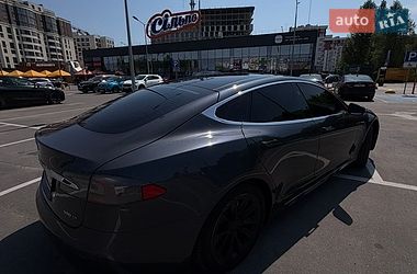 Лифтбек Tesla Model S 2017 в Киеве фото 8 Лифтбек Tesla Model S 2017 в Киеве