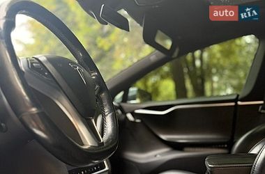 Лифтбек Tesla Model S 2017 в Киеве фото 23 Лифтбек Tesla Model S 2017 в Киеве