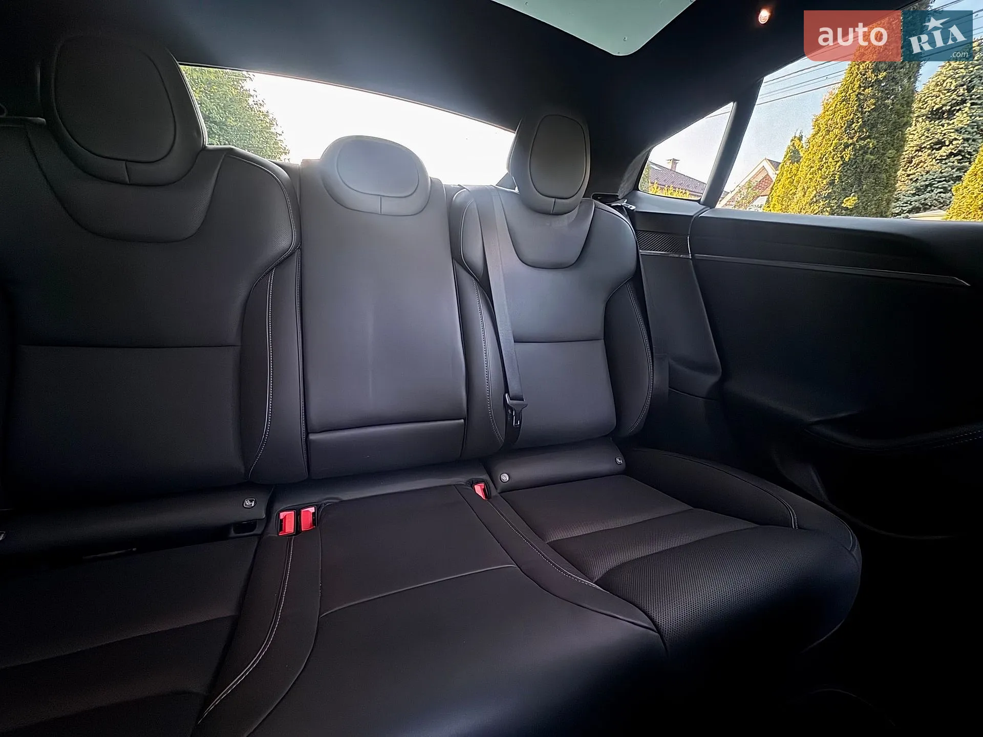 2022 Tesla Model S - мініатюра 25