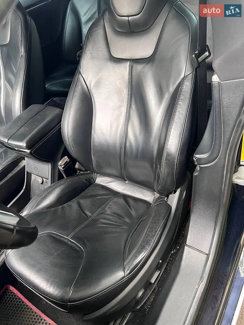 2014 Tesla Model S - мініатюра 8