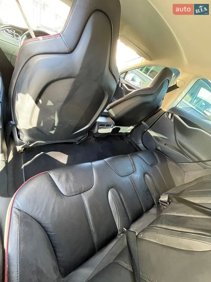 2014 Tesla Model S - мініатюра 16