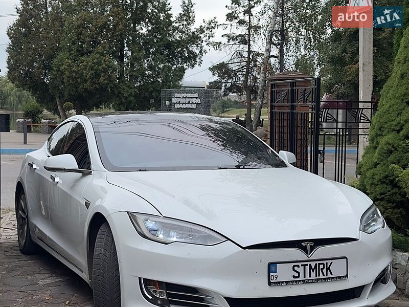 Tesla Model S 2016 Tesla Model S 2016