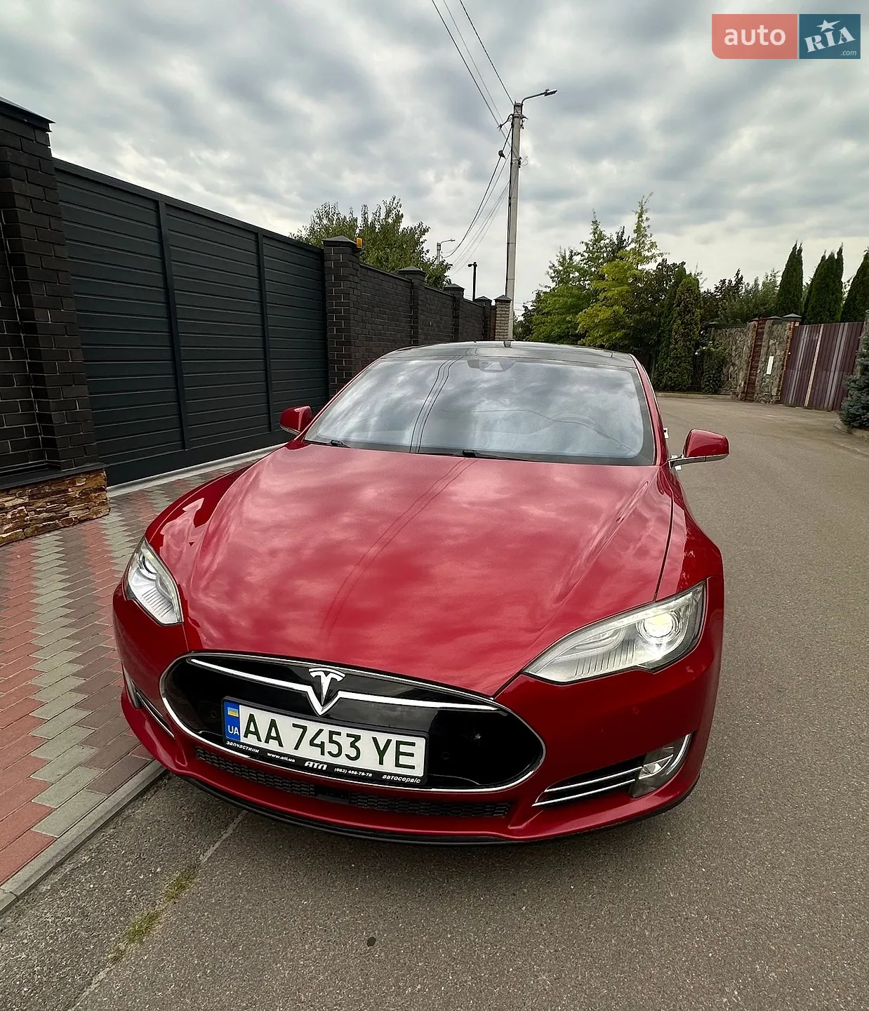 2015 Tesla Model S - фото 1