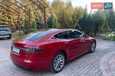 Ліфтбек Tesla Model S 2016 в Харкові