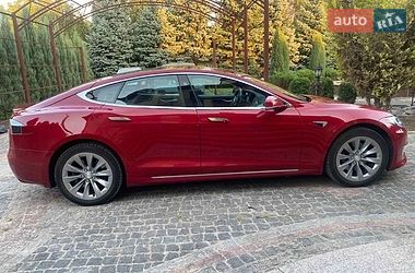 Ліфтбек Tesla Model S 2016 в Харкові