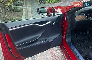 Ліфтбек Tesla Model S 2016 в Харкові