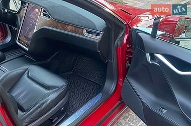 Ліфтбек Tesla Model S 2016 в Харкові