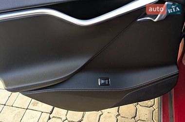 Ліфтбек Tesla Model S 2014 в Ковелі