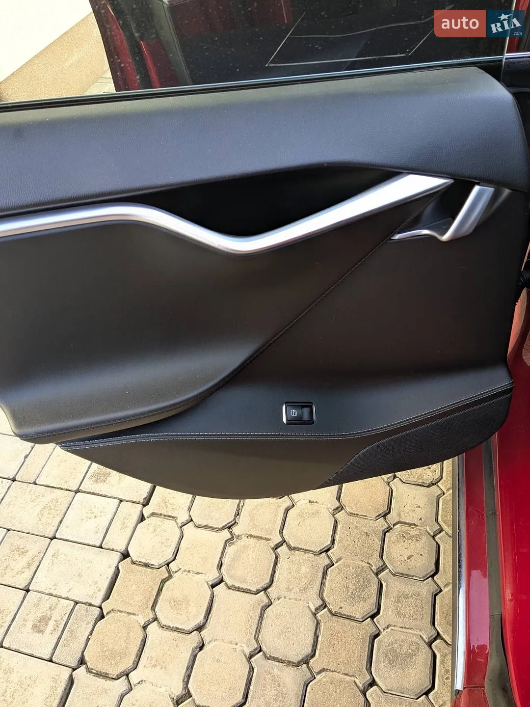 2014 Tesla Model S - мініатюра 12