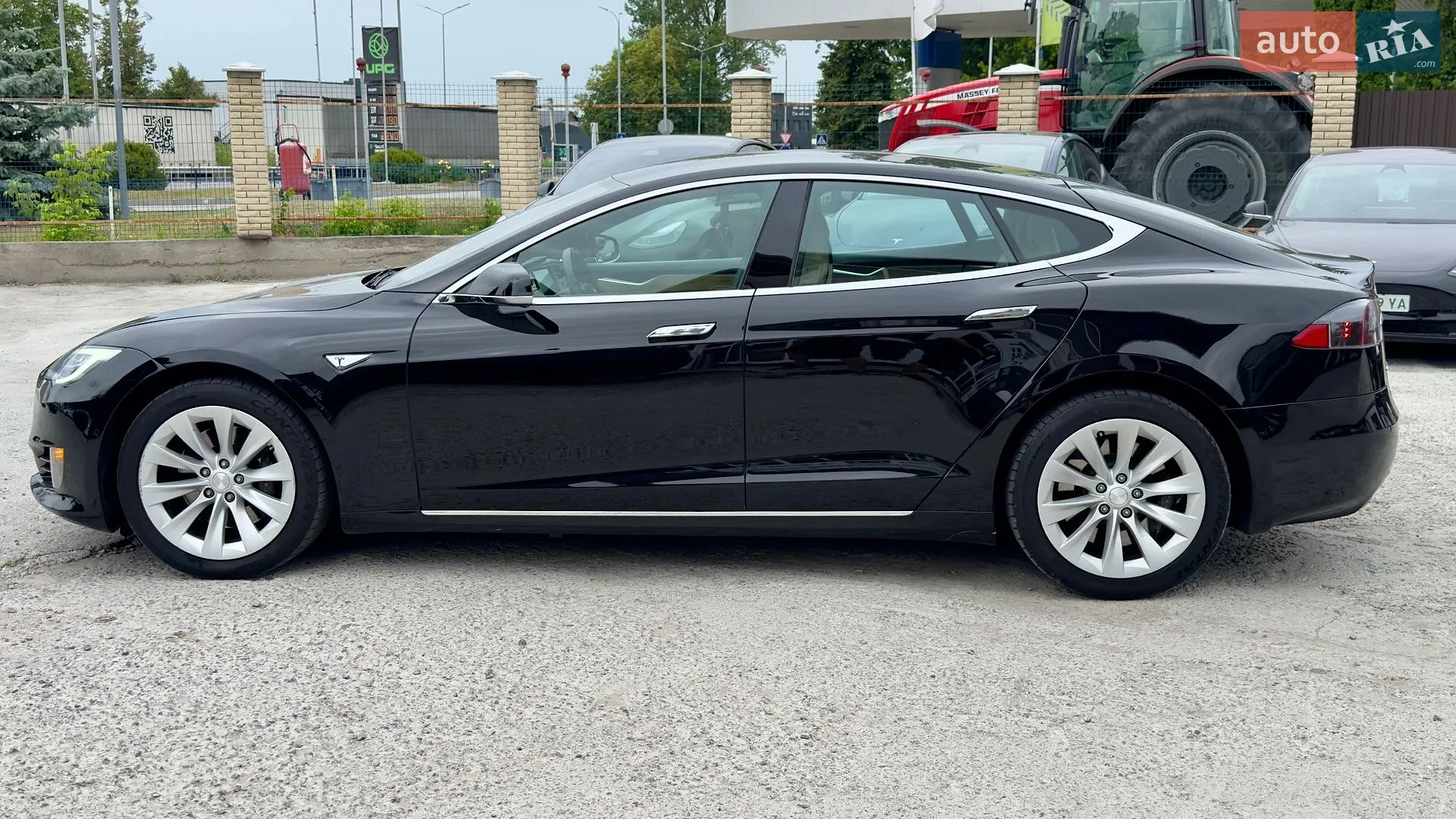 2016 Tesla Model S - мініатюра 9