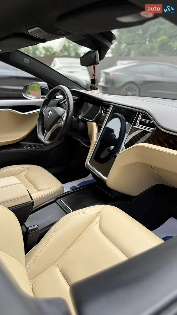 2016 Tesla Model S - мініатюра 23