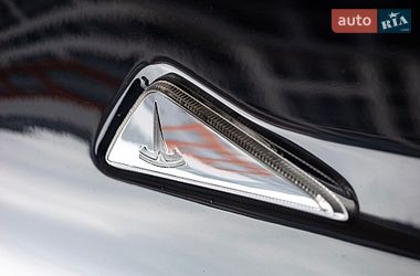 Ліфтбек Tesla Model S 2014 в Києві