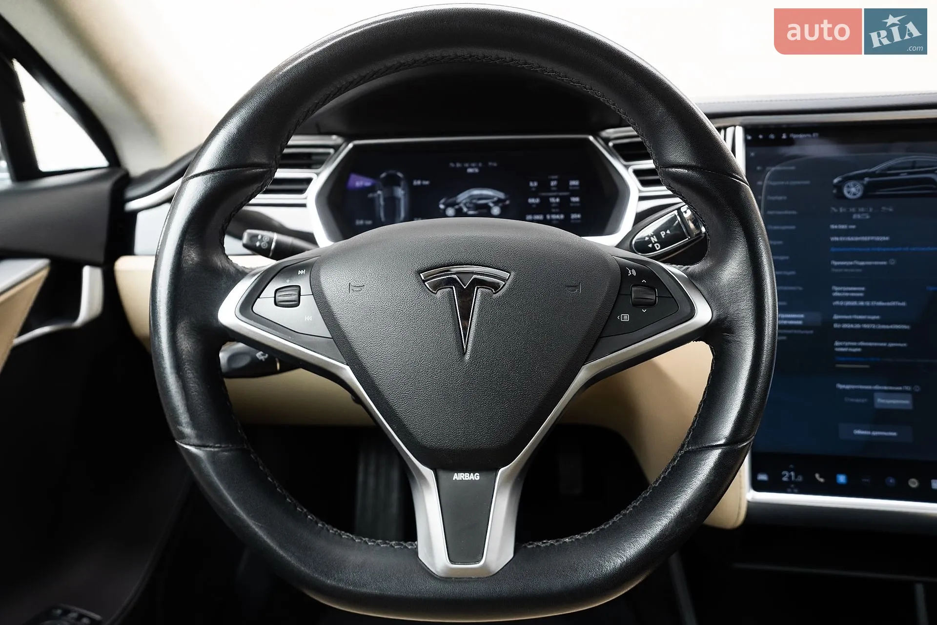 2014 Tesla Model S - мініатюра 13