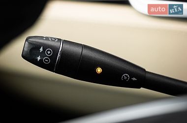 Ліфтбек Tesla Model S 2014 в Києві