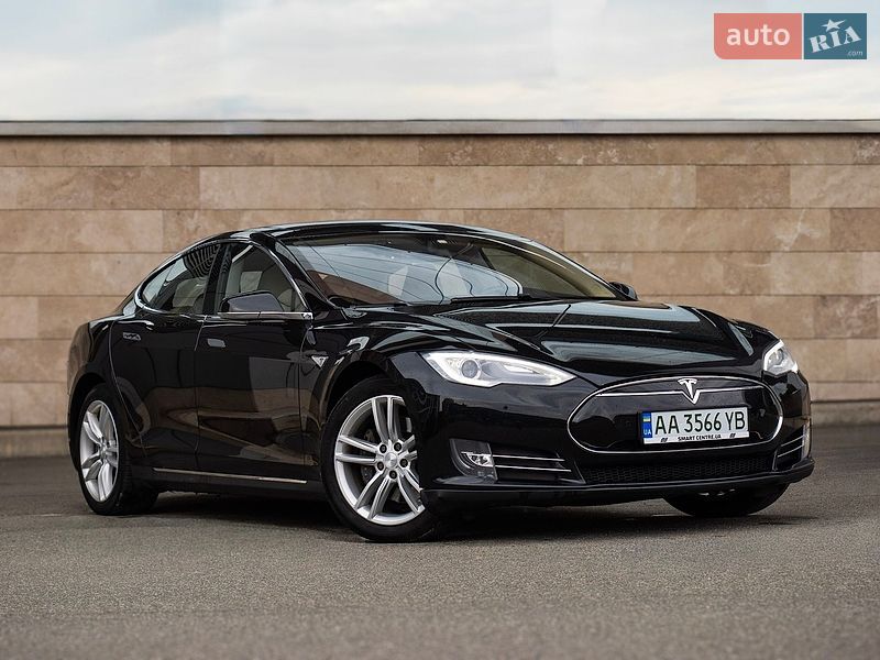 Tesla Model S 2014 Tesla Model S 2014