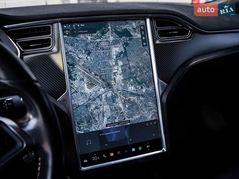 Ліфтбек Tesla Model S 2015 в Києві фото 20 Ліфтбек Tesla Model S 2015 в Києві