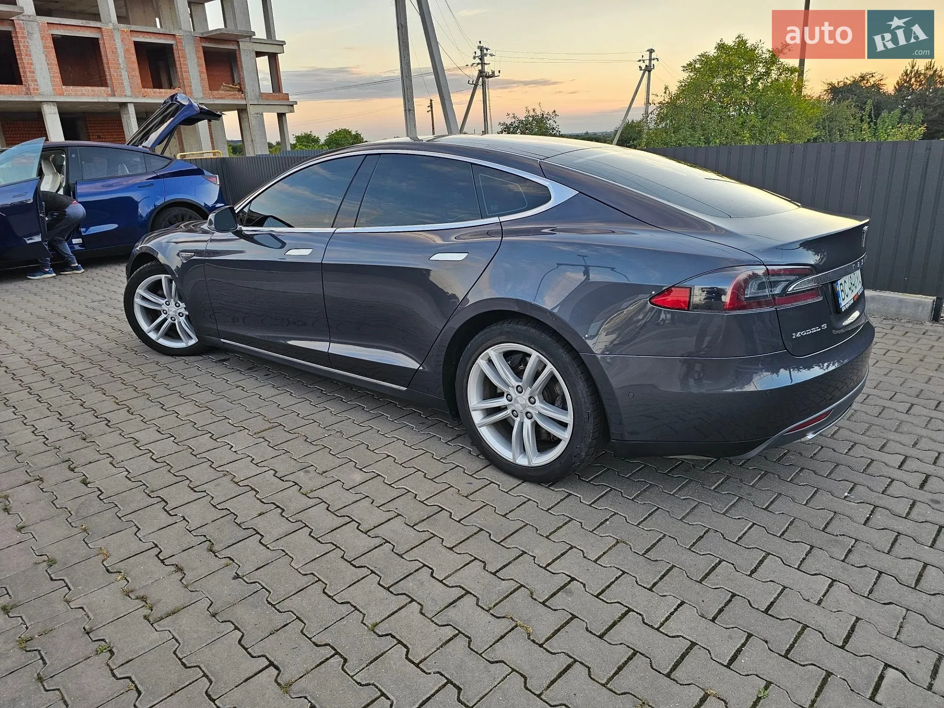 2015 Tesla Model S - мініатюра 7