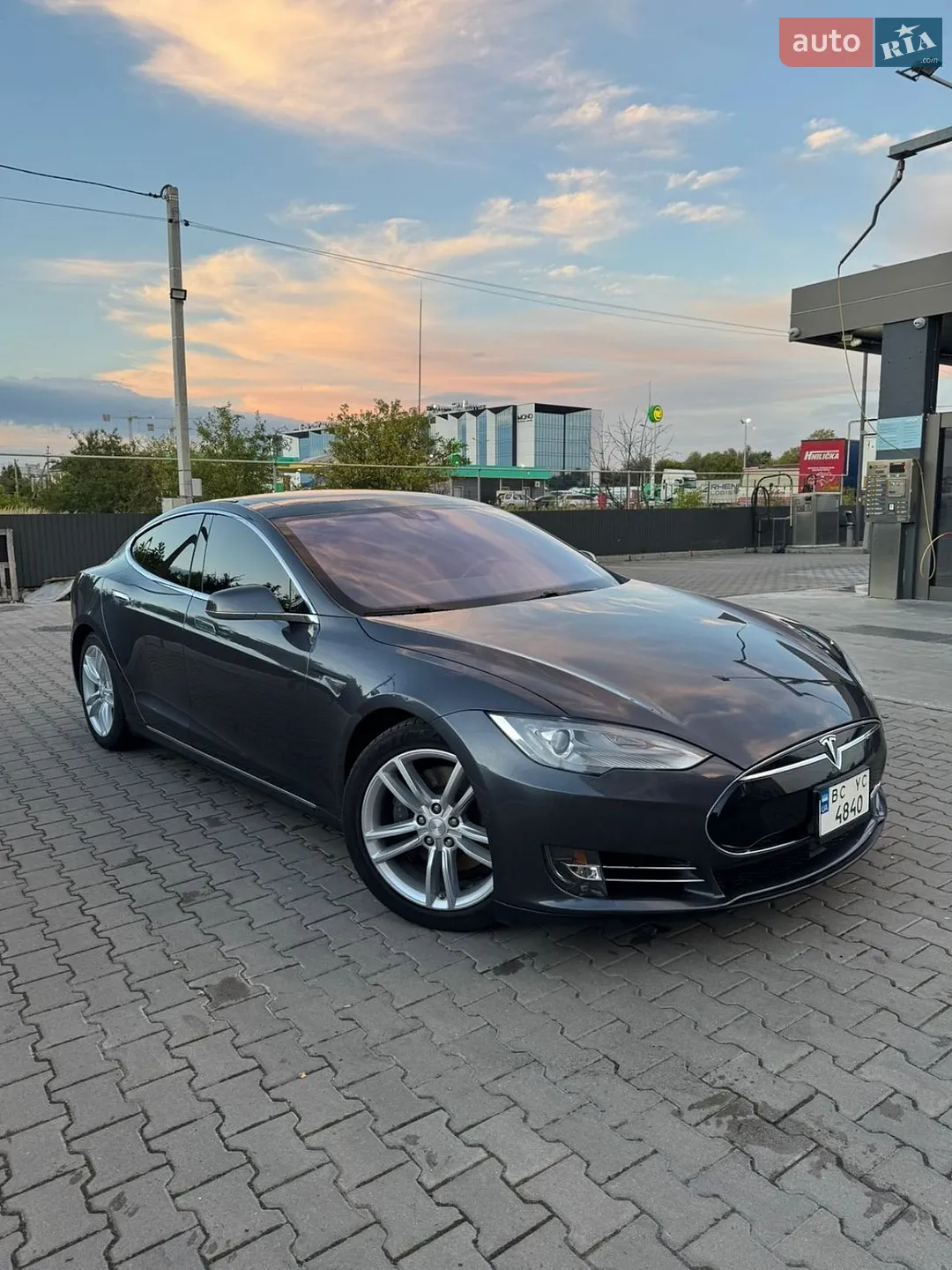 2015 Tesla Model S - мініатюра 5