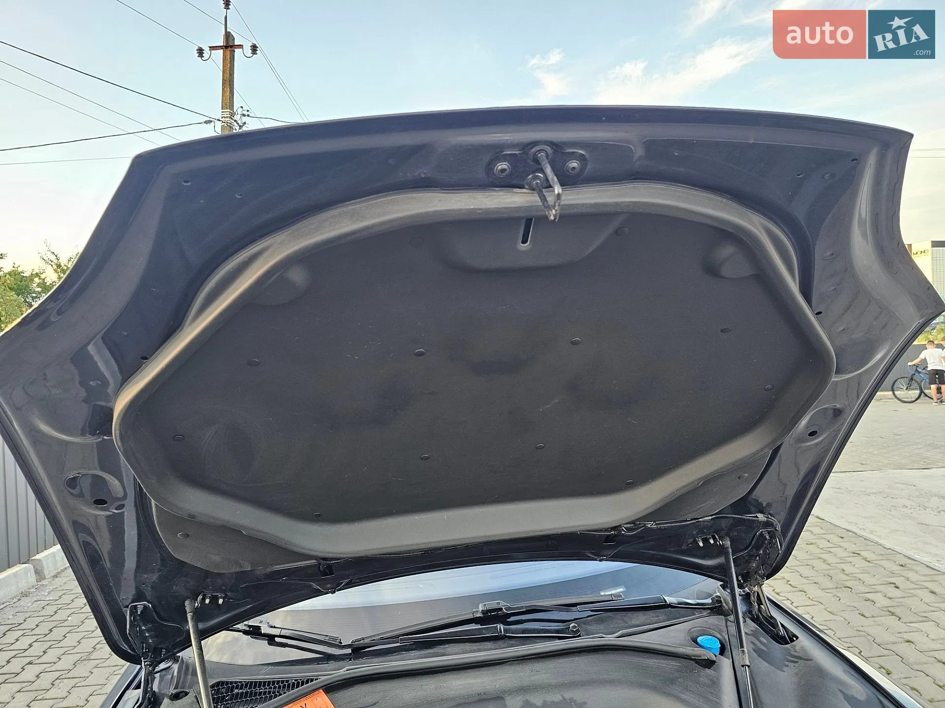 2015 Tesla Model S - мініатюра 14
