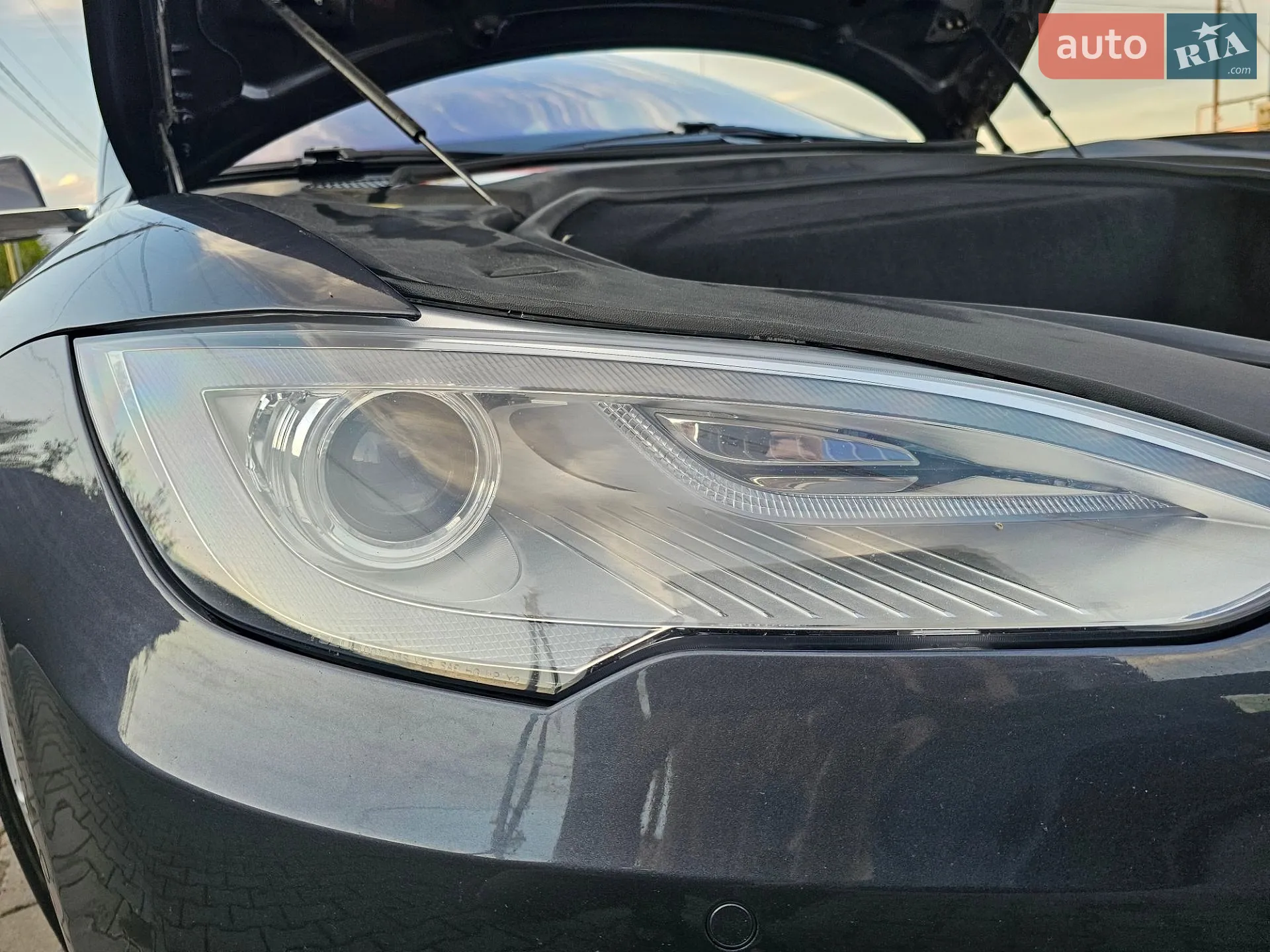2015 Tesla Model S - мініатюра 12