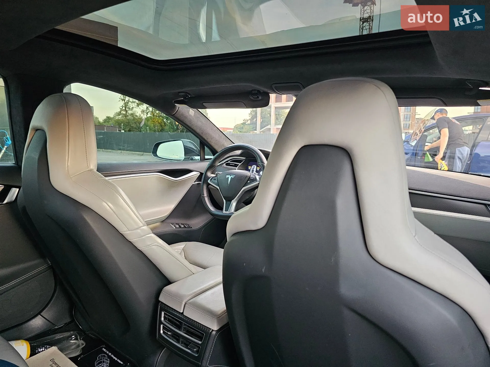 2015 Tesla Model S - мініатюра 18