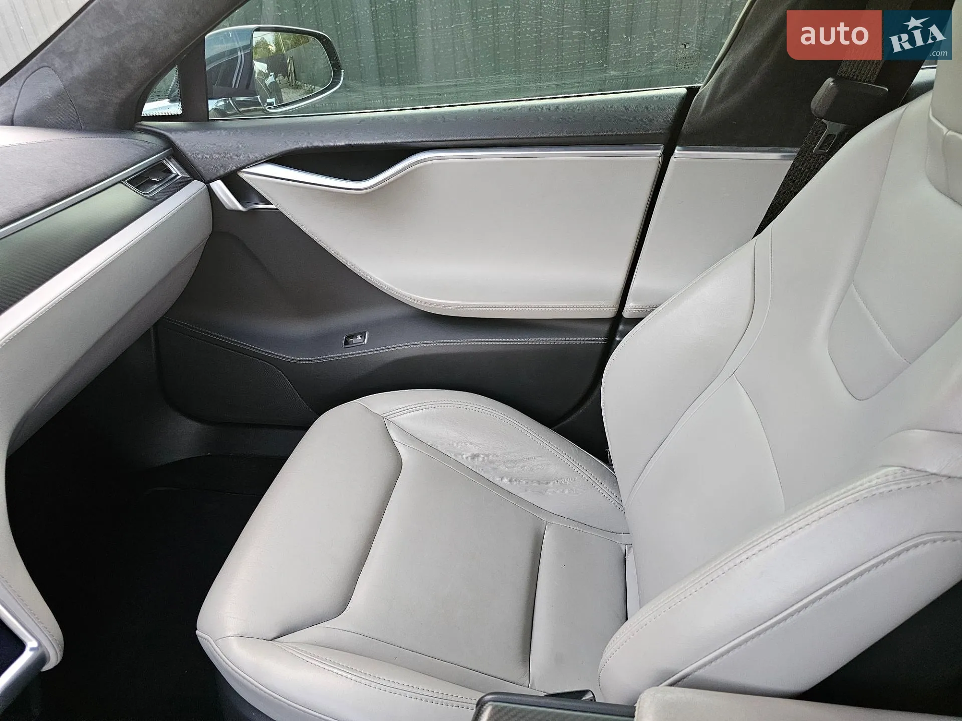 2015 Tesla Model S - мініатюра 23