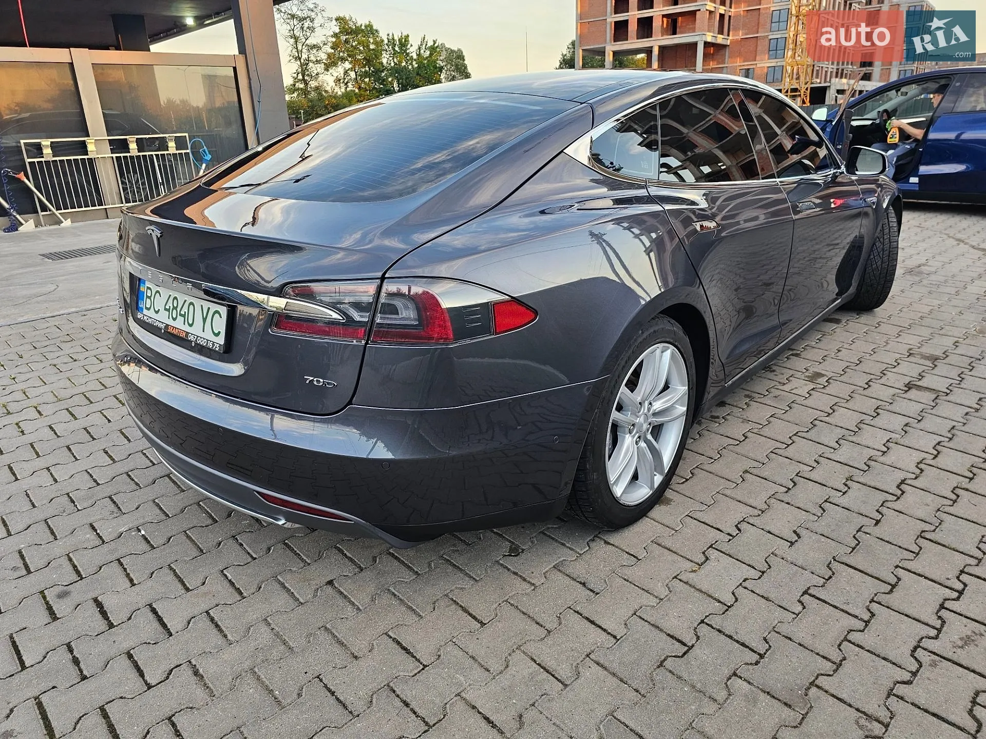 2015 Tesla Model S - мініатюра 9