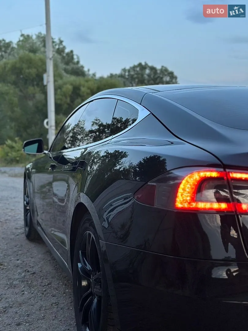 2013 Tesla Model S - мініатюра 26