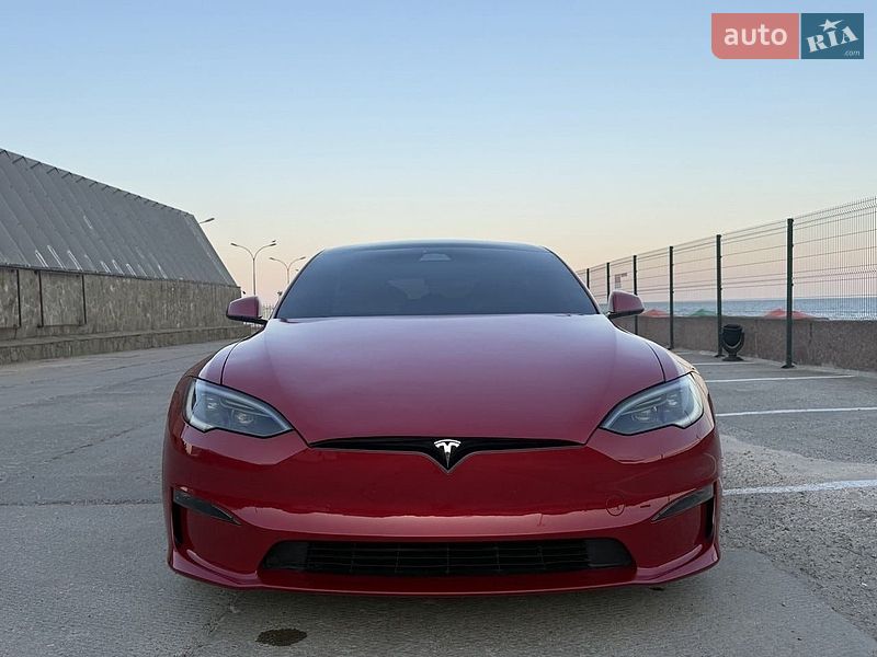 Лифтбек Tesla Model S 2023 в Николаеве