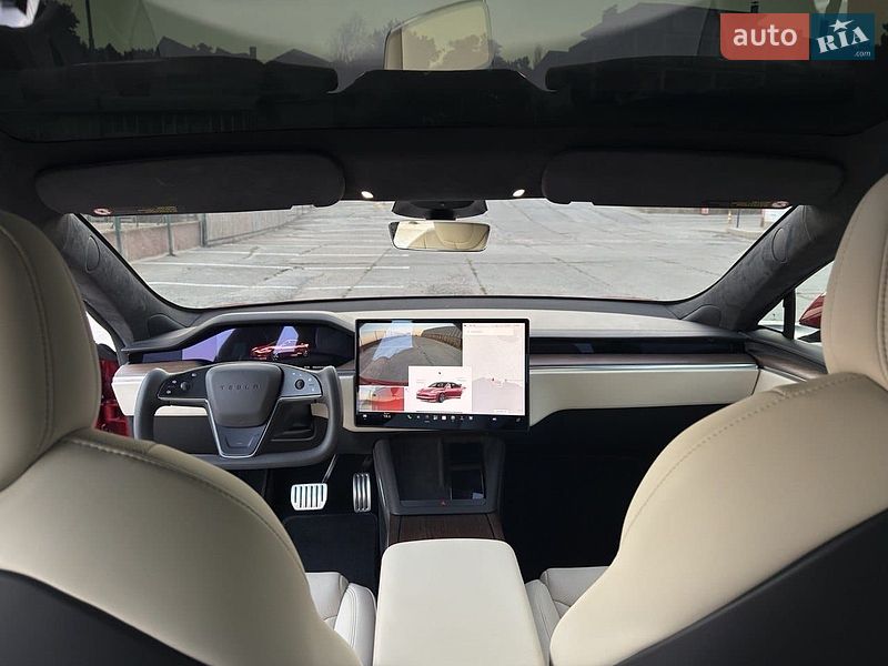 Лифтбек Tesla Model S 2023 в Николаеве