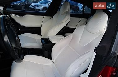 Ліфтбек Tesla Model S 2020 в Дрогобичі
