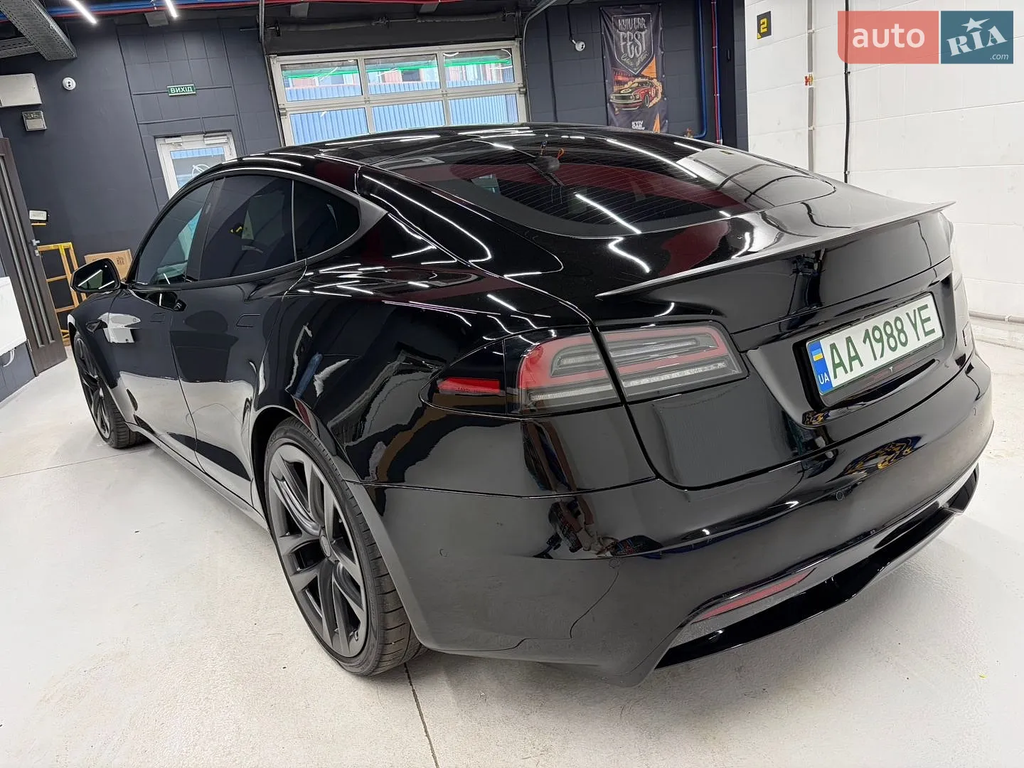 2021 Tesla Model S - мініатюра 8