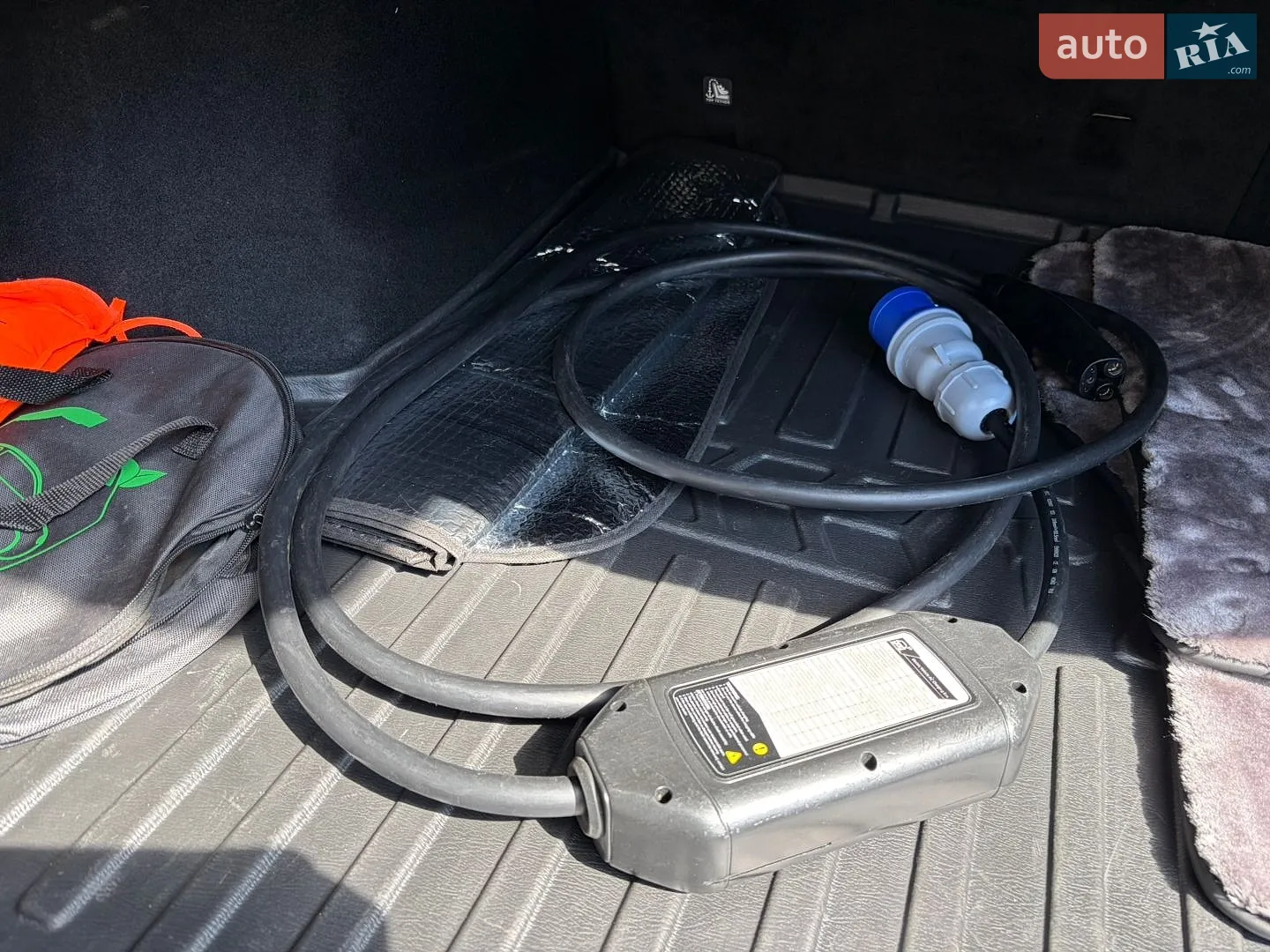2021 Tesla Model S - мініатюра 40
